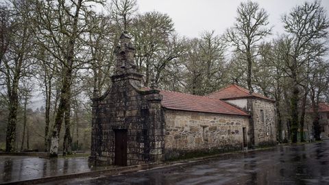 Iglesia de Doade