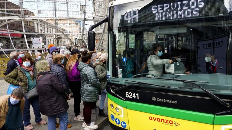 Vitrasa no se conforma con cobrar 17,6 millones de euros por el covid y acude a los tribunales
