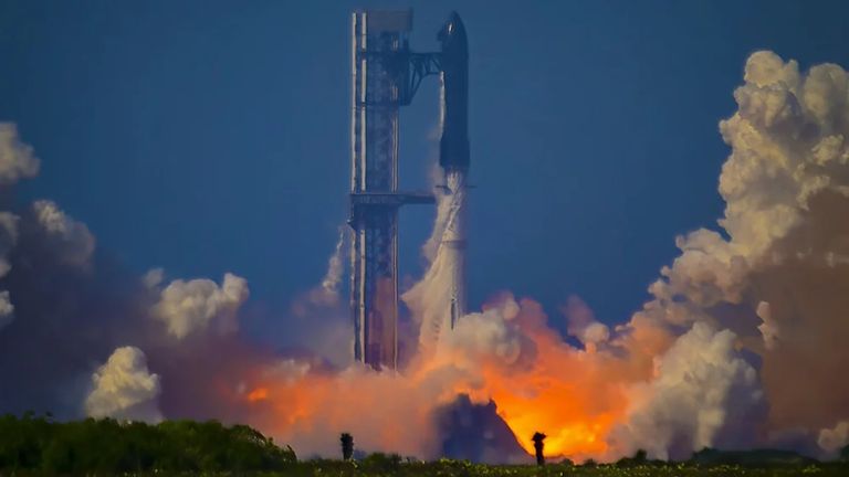 SpaceX culmina con éxito la duodécima prueba de Starship, el cohete para las futuras misiones tripuladas a la Luna y Marte