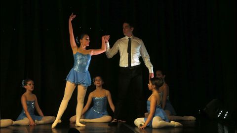  festival de la escuela municipal de ballet de Ribeira
