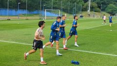 Braulio Alcntara, esta maana, entrenando junto a Del Moral, Paraschiv y lex Cardero