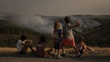 La lucha contra el fuego en Galicia, en imágenes