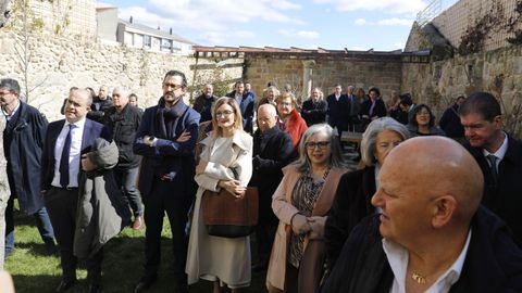 Asistentes a la inauguración del Acouga Hotel Boutique