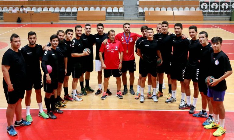 El conjunto de Jabato ha vuelto a los entrenamientos «con las pilas cargadas».