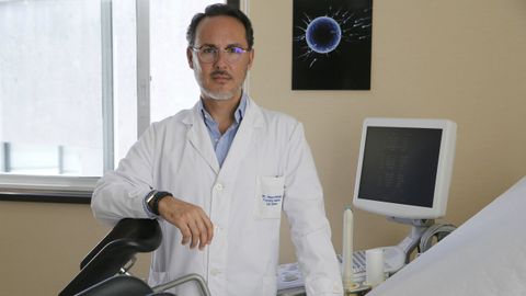 Dr. Moiss Moreira, gineclogo y director de HM Fertility Center A Corua 
