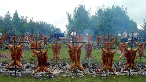Fiesta del Cordero, Prau Llagüezos