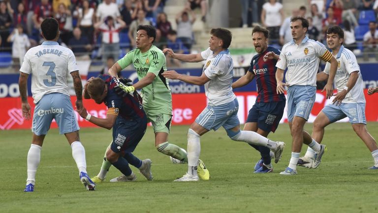 Esteban Andrada, de cosechar uvas para sobrevivir y sufrir un secuestro exprés a protagonizar una tangana vergonzosa