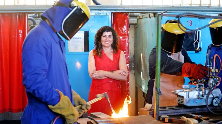 Beatriz Couñago: «Vuelvo a ver a jóvenes desde 17 años que quieren formarse para trabajar»