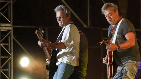 Hombres G, en un concierto en Vilagarca en el 2016.