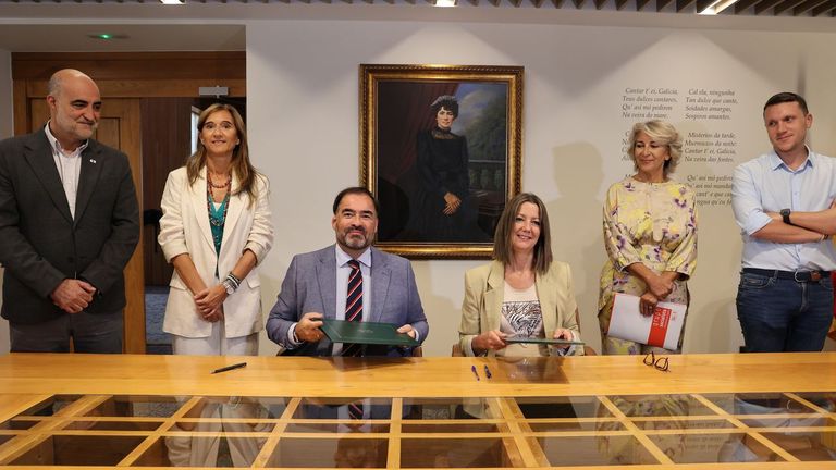 <span lang="gl">O pacto do galego segue tensando as relacións de BNG e PSdeG, forzas alternativas ao PP</span>