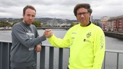 Luis Lpez-Tulla y Ramiro Daz, en el puente de O Burgo, en uno de los ltimos derbis entre el Poio Pescamar y el Marn Futsal