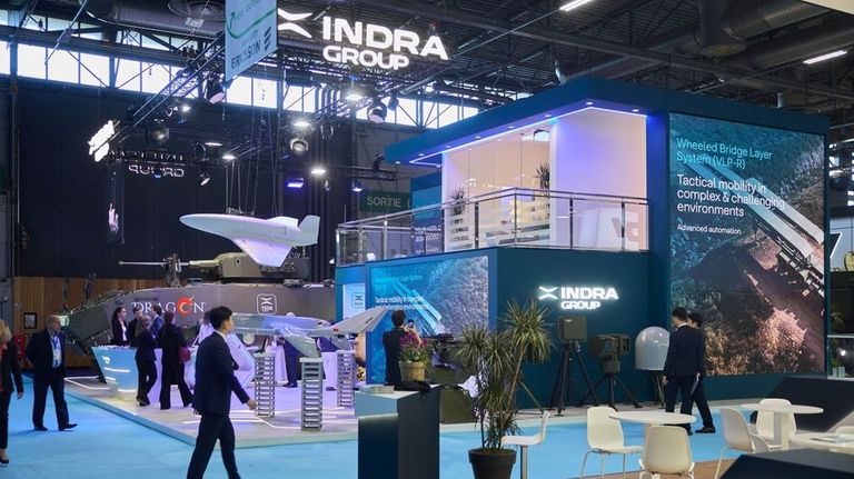 Indra sopesa repartir 130 millones de inversión entre Asturias y As Pontes
