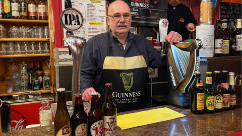 El ovetense Falo Mart�nez es el alma de Mare Nostrum