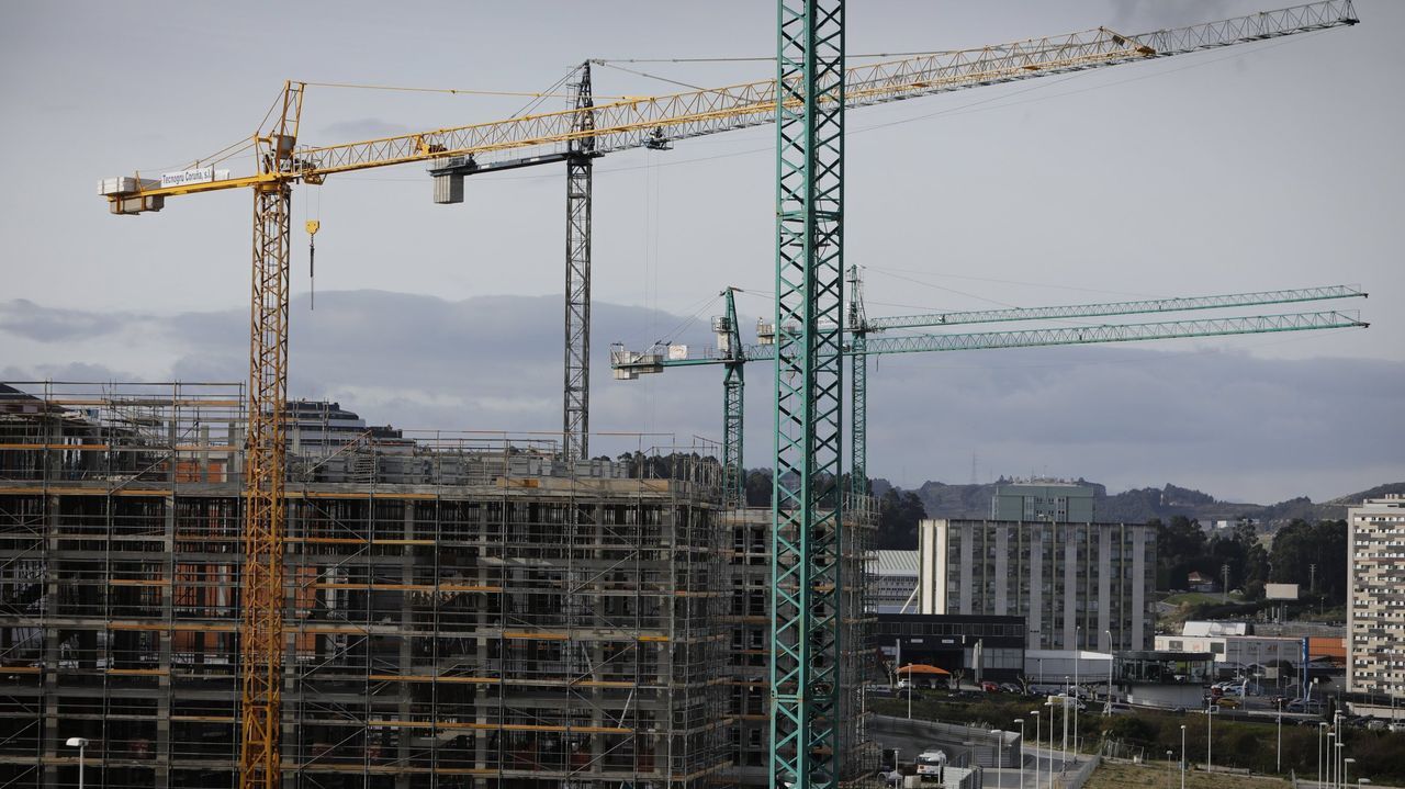 La construcción en A Coruña: aumentan los expedientes de obras, pero baja la edificación de viviendas en la ciudad