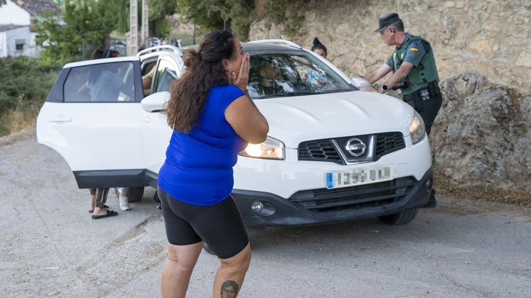 Liberada la mujer retenida en Granada por el asesino de su marido tras más de 13 horas de negociación