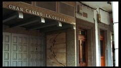 Fachada de Punto 3 con el rtulo de Gran Casino La Granja, su nombre original 