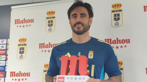 David Costas, con el premio a mejor jugador del mes de enero