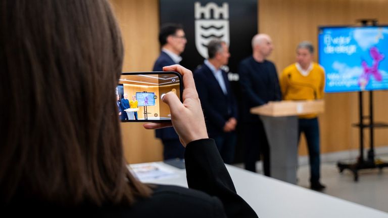 Flúor reúne en Pontevedra a más de 25 expertos en márketing y creatividad e impulsa un laboratorio creativo