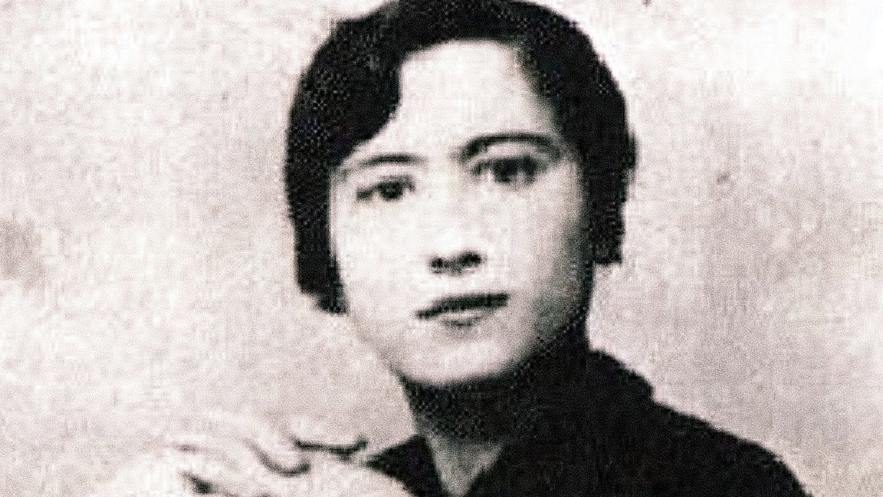 A modista Mar�a Miramontes.