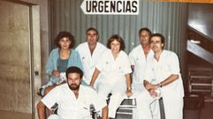 Sánchez Gallego, con varios compañeros de trabajo en una foto de la década de los ochenta