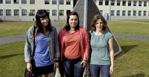 Olaia Framin, Carla Rodrguez y Carmen Costoya se irn de Erasmus a Malta desde Silleda. 