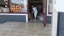 Limpieza tras el incendio en la Avenida do Portdego