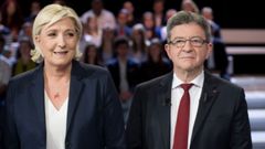 Le Pen y Mélenchon, durante un debate de la primera vuelta de las presidenciales francesas