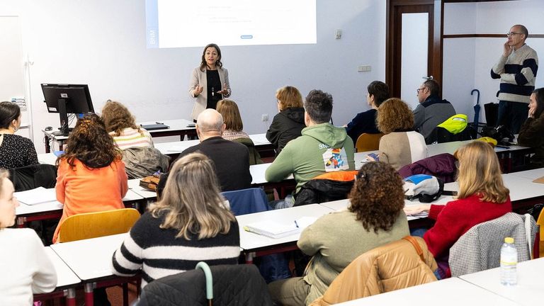 Mar admite que la mortandad del marisco podría ser peor que la de la anterior crisis