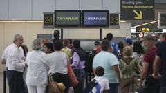 Efectos de la huelga de Ryanair en Lavacolla el verano pasado