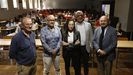 La coordinadora de la actividad, Isabel Mociño, acompañada de los ponentes de la primera jornada