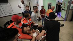 Un herido durante la redada israel ingresa en un hospital de Yenn 