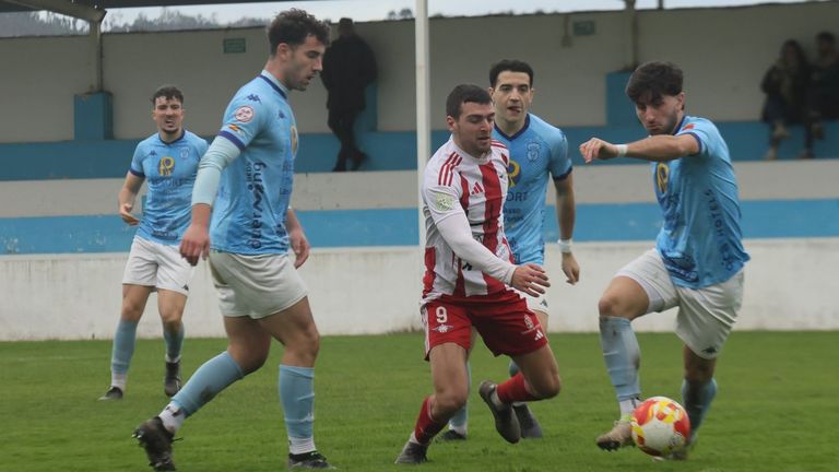 El Viveiro busca aumentar este domingo las heridas de un Boiro «configurado para disputar el play off»
