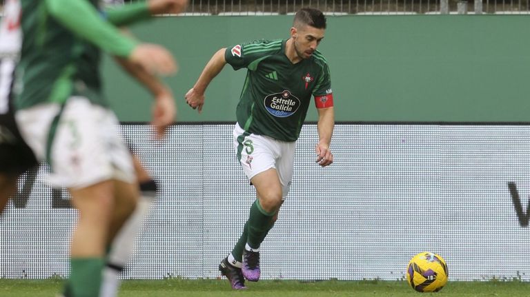 El Estepona de Segunda Federación oficializa el fichaje de Heber Pena