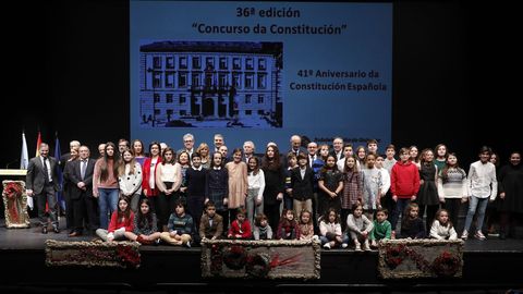 Un total de 40 alumnos de distintos centros de la provincia resultaron ganadores del concurso de la Constitucin.