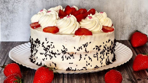 Tarta de fresas y nata de La Gobeta, por Carla Rodríguez