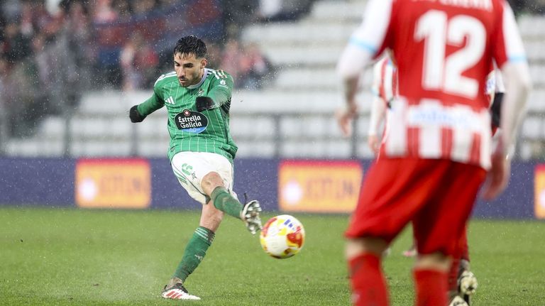 Fabio, el brote verde del Racing de Ferrol
