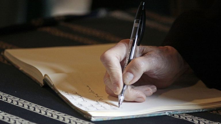 Vota y opina: ¿Te parece suficiente el plazo de dos meses para decidir si renunciar a una herencia?