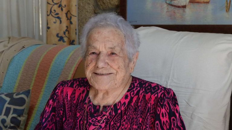 Sanxenxo despide a Pilar Leiro, adiós a un símbolo del comercio local