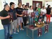 ...Presentaci�n de la fiesta de la navaja
