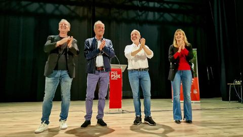 Mitin del PSOE en O Carballio.