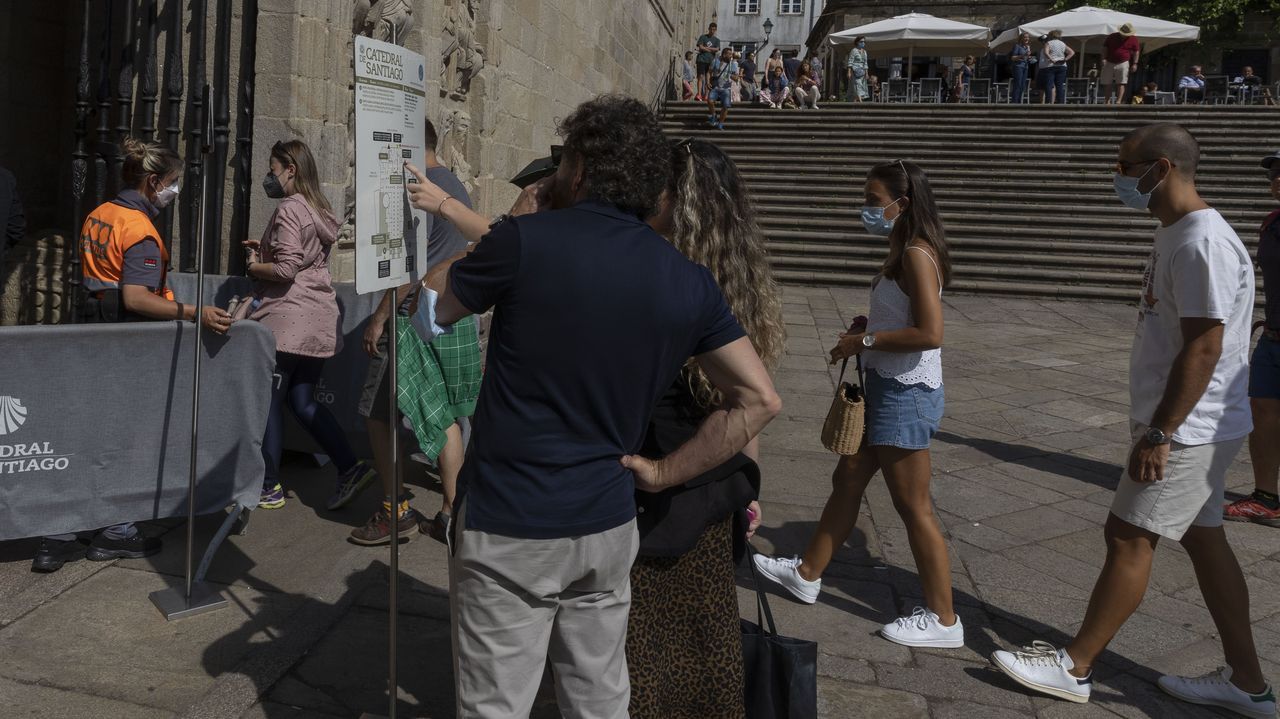 Turismo en Santiago.La entrega del pblico fue clave en el Festival de la Luzdel ao pasado.