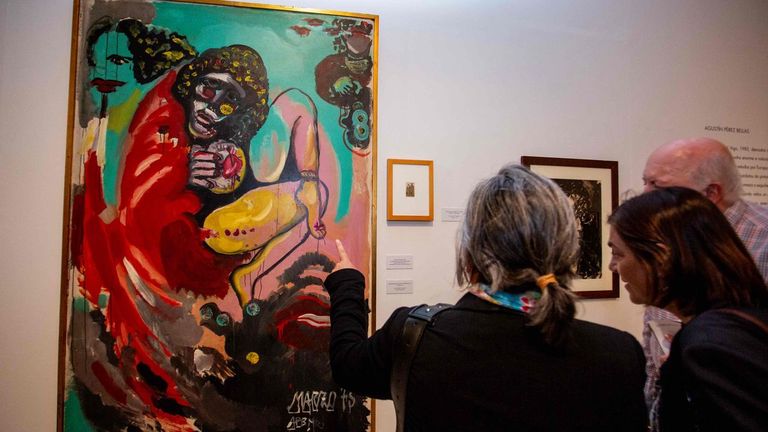 Una exposición enmienda errores biográficos sobre la pontevedresa Mercedes Ruibal