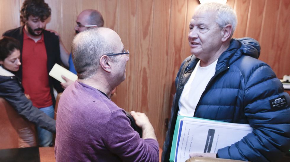 Un grupo de escolares de Madrid, a su paso por el Camino en Vilamaior, el pasado jueves. 