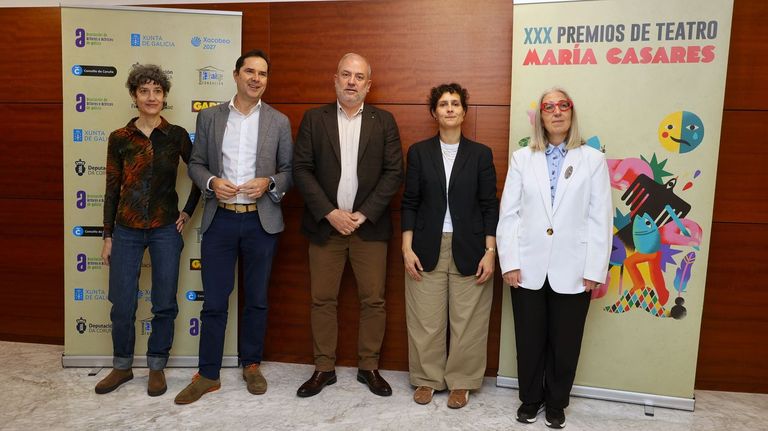 <span lang="gl">Os premios de teatro María Casares serán unha festa en honor de Manuel Lourenzo</span>