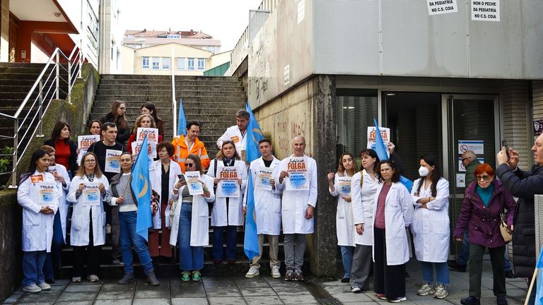 La mayoría de los cirujanos generales de Vigo renuncian a hacer peonadas para no ser «un parche» del Sergas en las huelgas