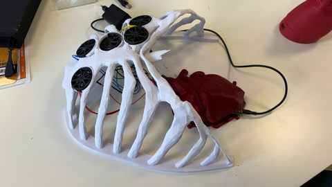 Coraz�n realizado en impresi�n 3D por el equipo de MediaLab