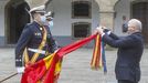 El delegado del Gobierno en Galicia fue el encargado de imponer la condecoración a la bandera del Tercio Norte