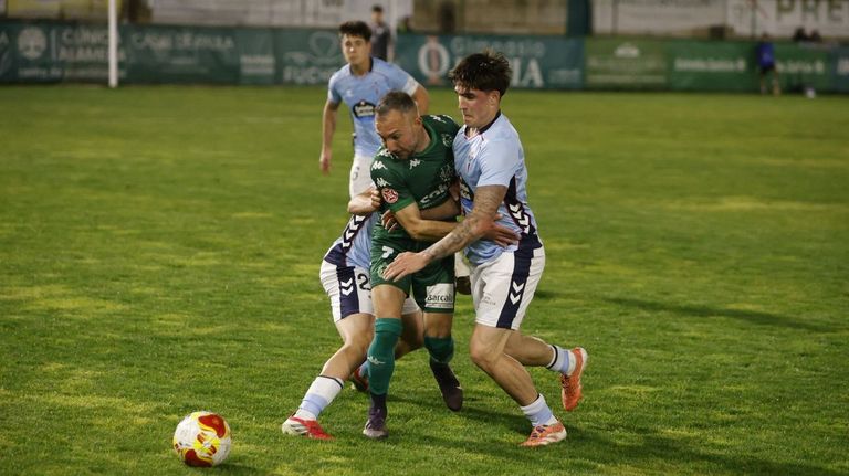 El Arenteiro se desfonda en el alargue ante un Celta Fortuna más intenso (1-1)
