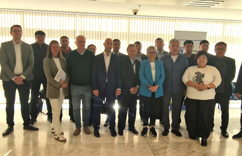 Visita de la delegaci�n de Asia Central a Asturias