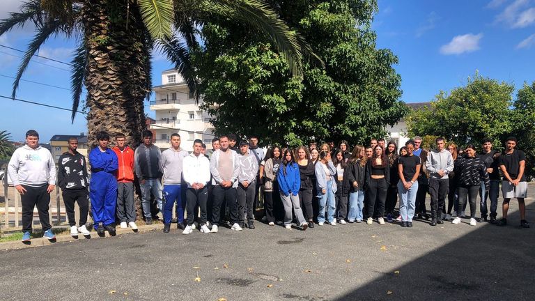 Alumnos del IES Perdouro afectados por los problemas del transporte en bus